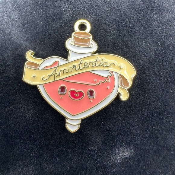 Set Of 4 Magical Potion Bottle Enamel Charms Pendants Necklace Bracelet - Picture 2 of 10